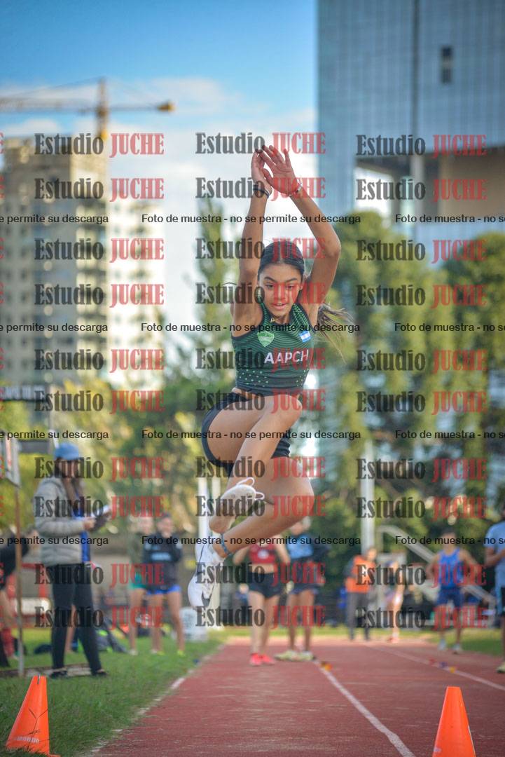 Fotos del salto en largo - mujeres U16