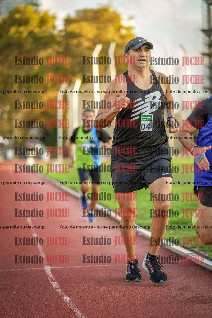 Fotos de los 3000 m llanos de varones