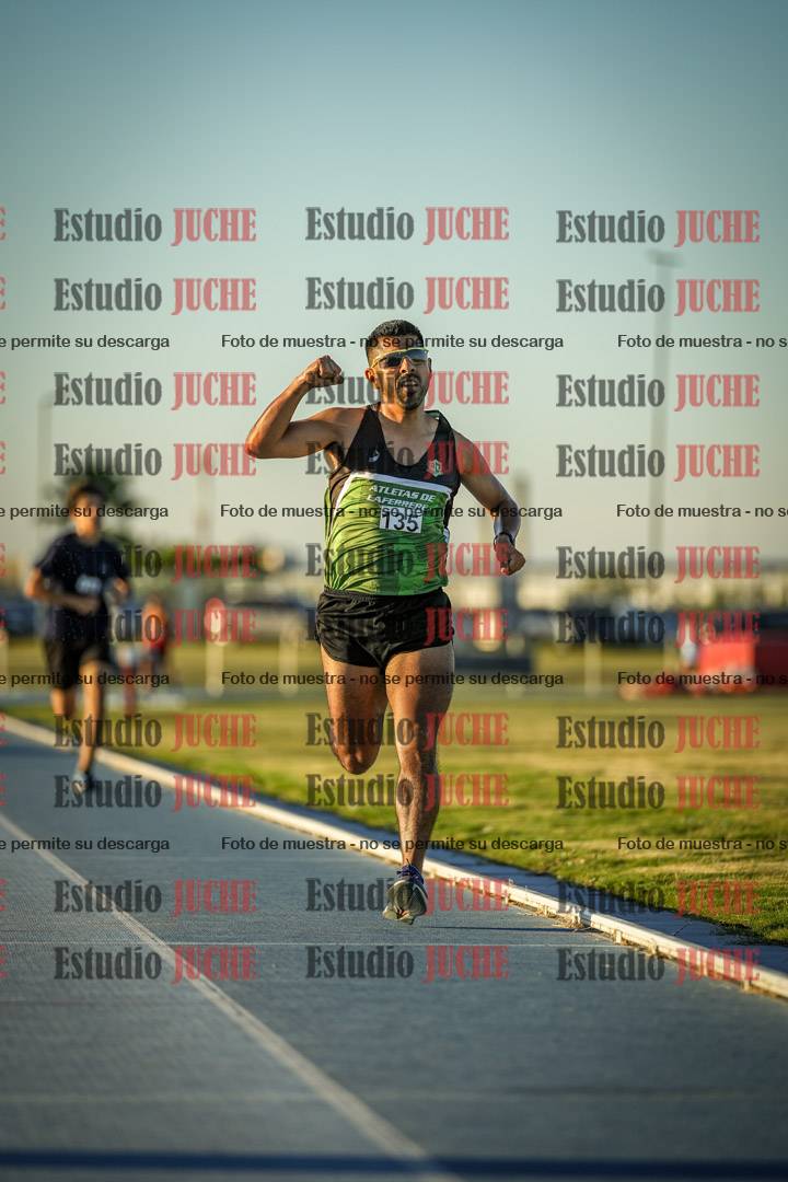 Fotos de los 1500 m llanos de varones