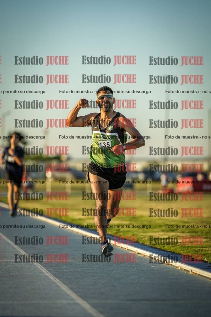 Fotos de los 1500 m llanos de varones