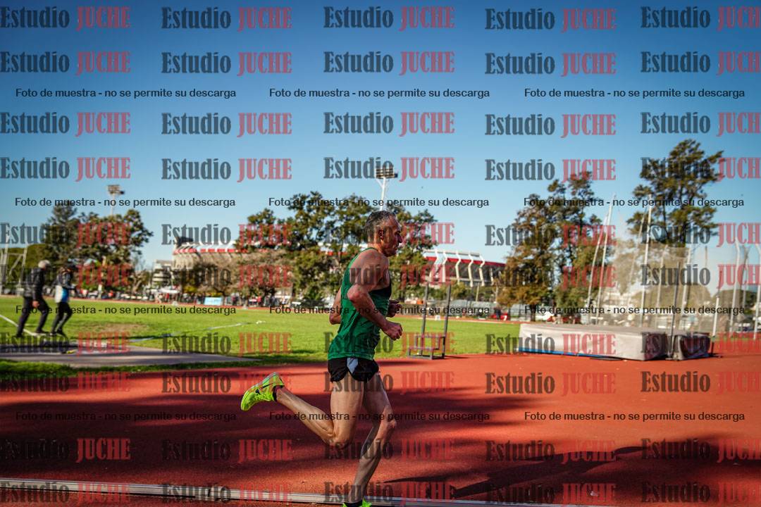 Fotos de los 3000 m llanos de varones