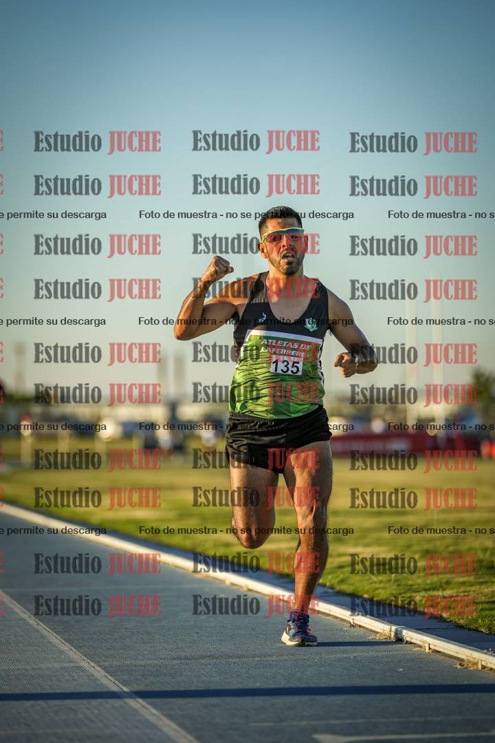 Fotos de los 1500 m llanos de varones