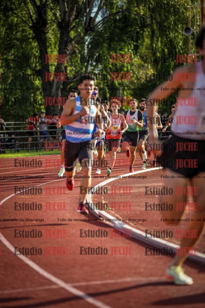 Fotos de los 1500 m llanos de varones