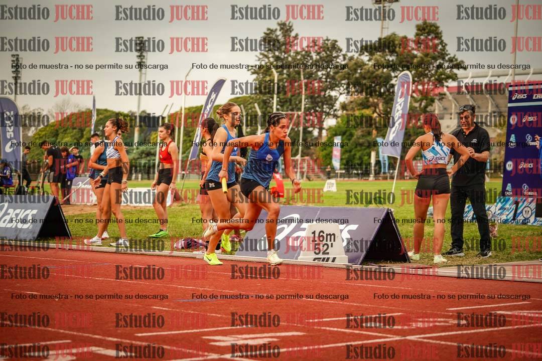 Fotos de las postas 4x400 m llanos de mujeres