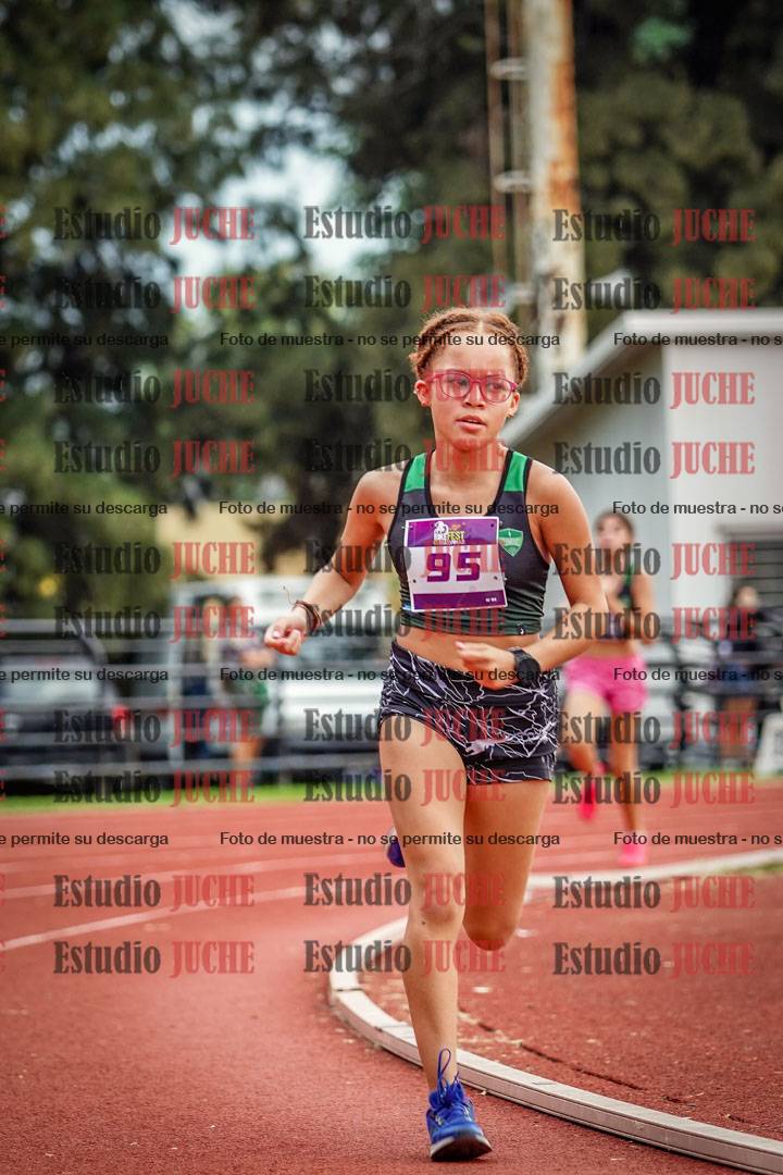 Fotos de los 2400 m de mujeres