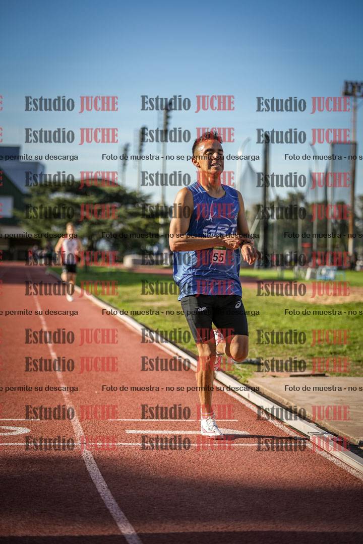 Fotos de los 3000 m llanos de varones
