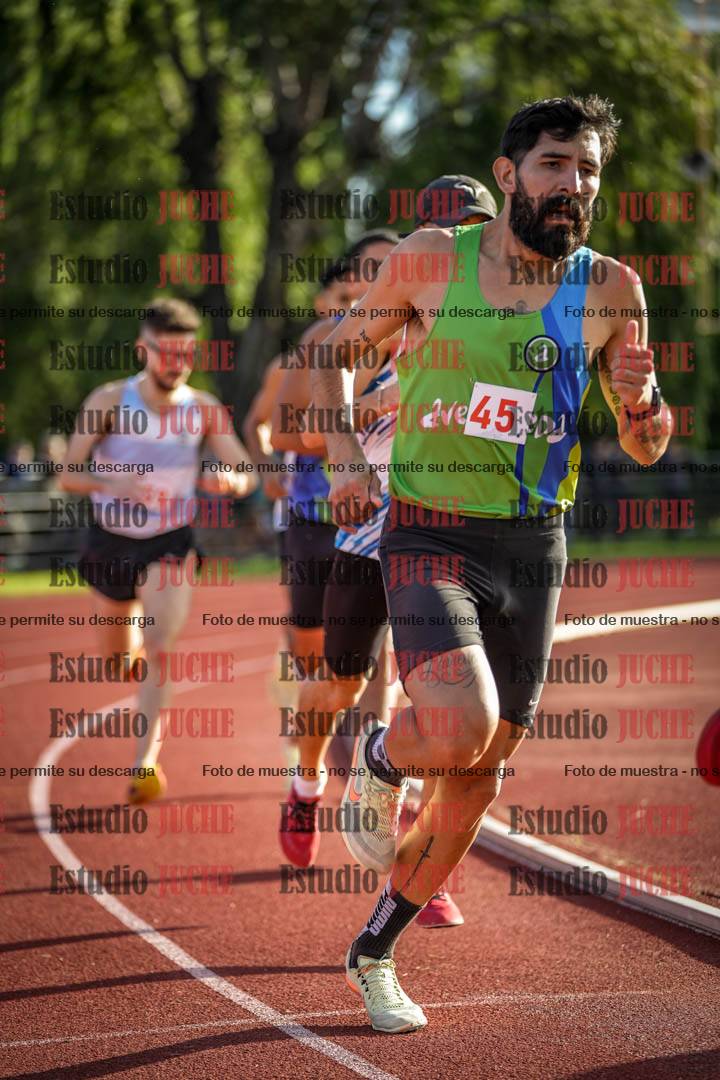 Fotos de los 1500 m llanos de varones