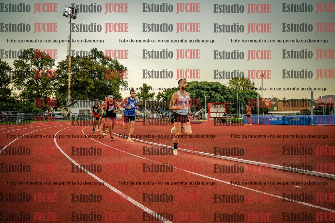 Fotos de los 1500 m llanos de varones