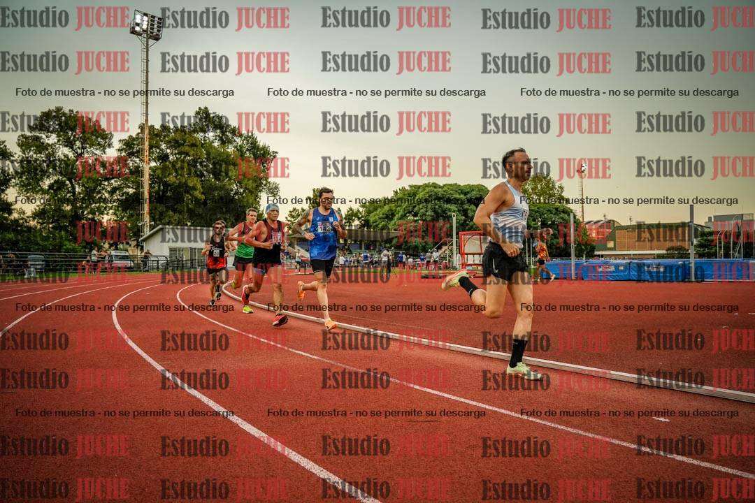 Fotos de los 1500 m llanos de varones