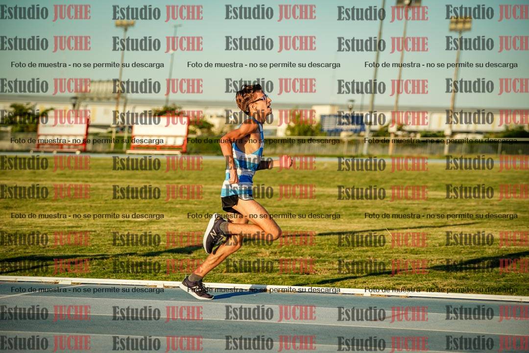 Fotos de los 1500 m llanos de varones