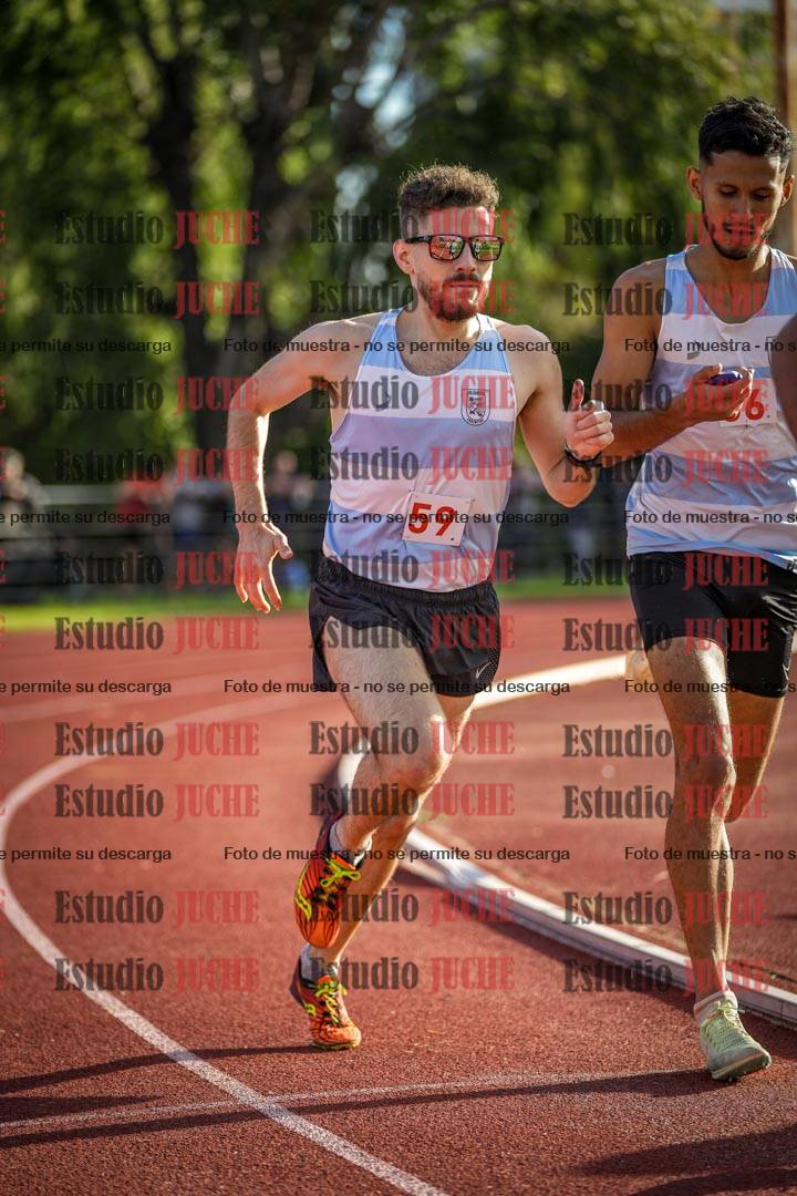 Fotos de los 1500 m llanos de varones