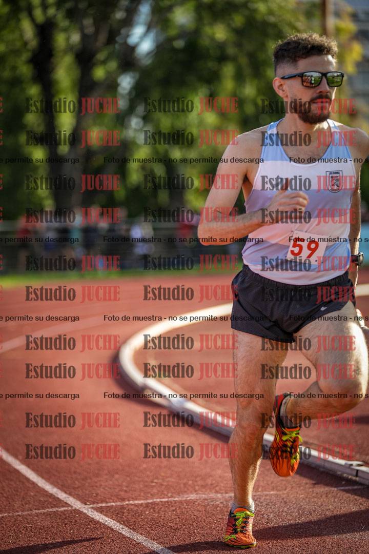 Fotos de los 1500 m llanos de varones