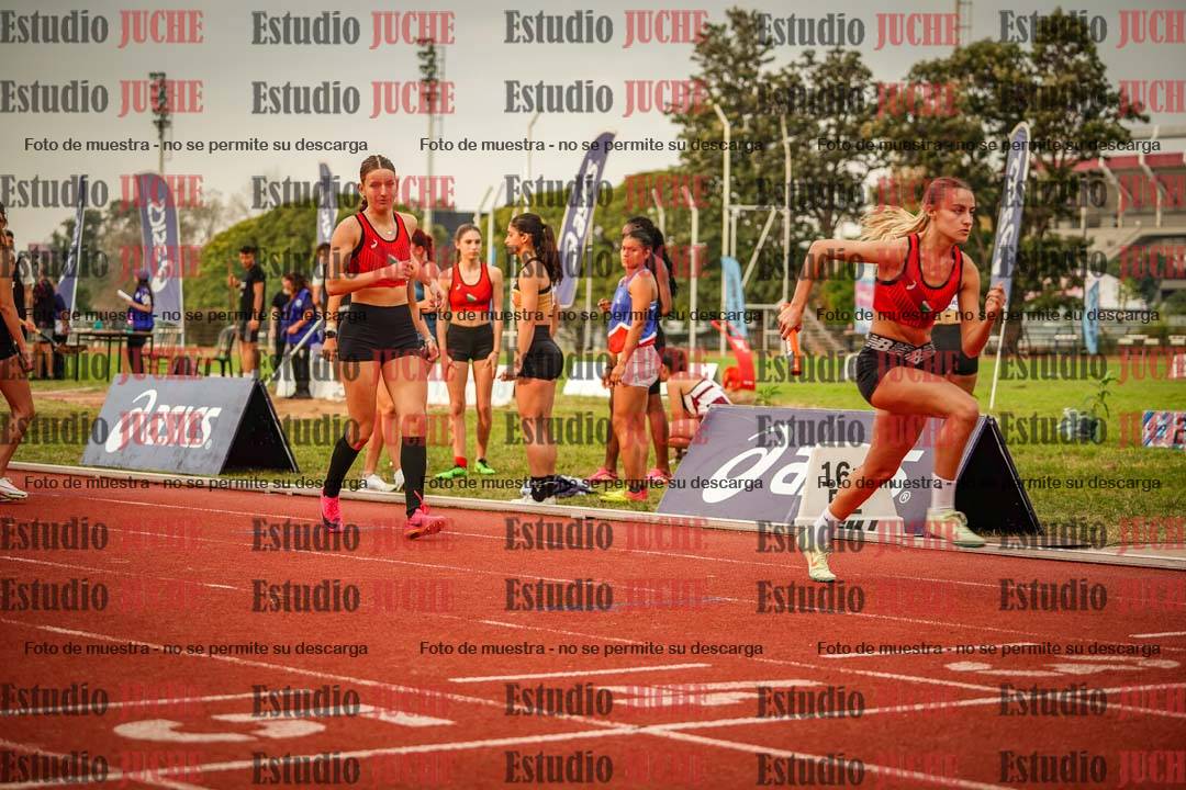 Fotos de las postas 4x400 m llanos de mujeres