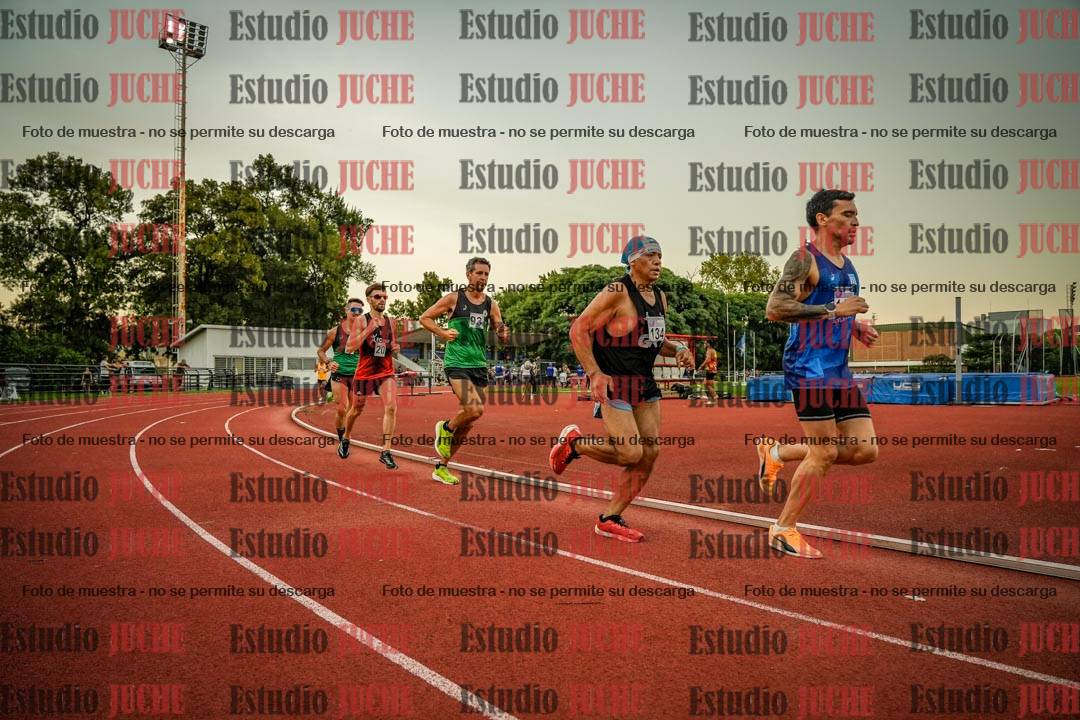 Fotos de los 1500 m llanos de varones