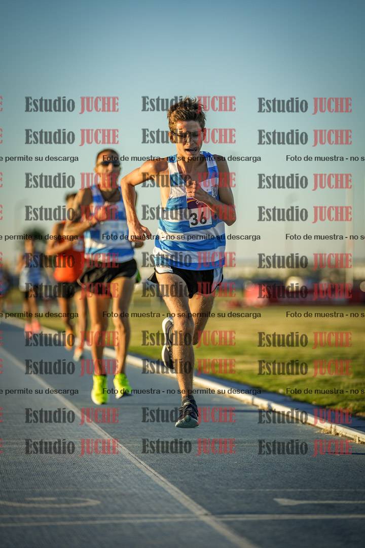 Fotos de los 1500 m llanos de varones