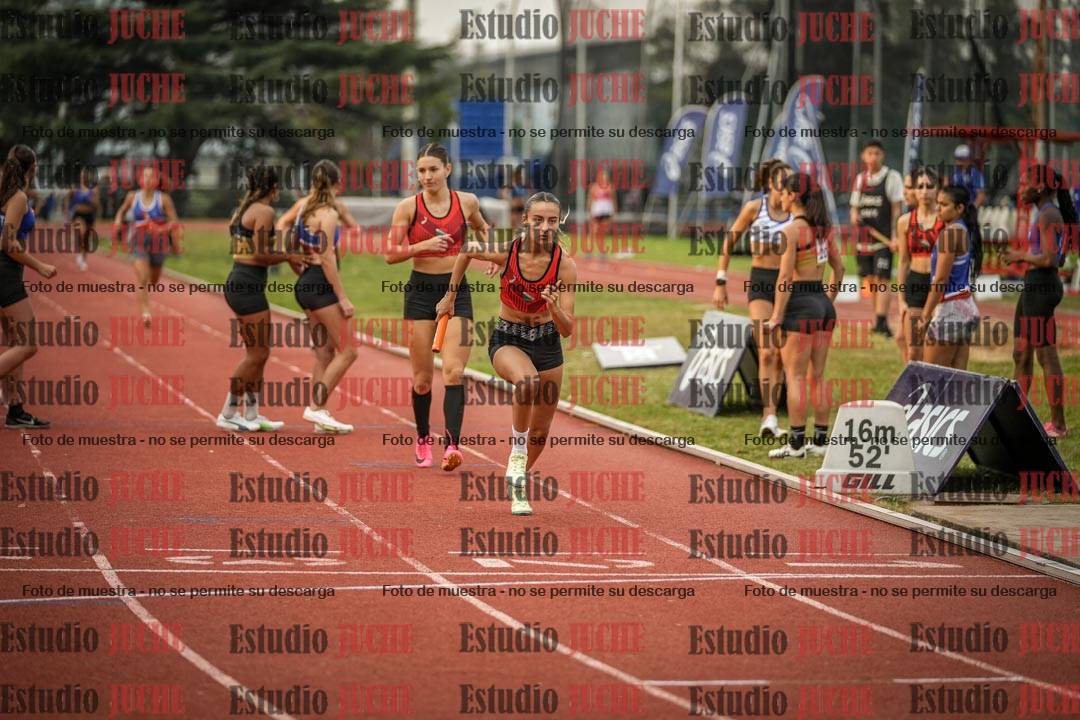 Fotos de las postas 4x400 m llanos de mujeres