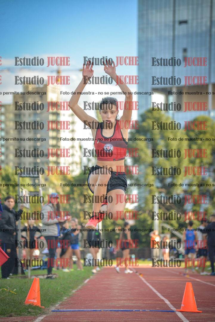 Fotos del salto en largo - mujeres U16