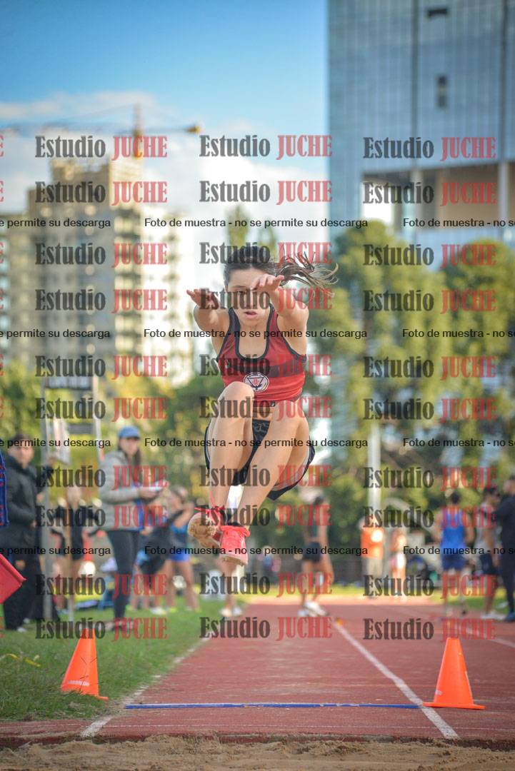 Fotos del salto en largo - mujeres U16