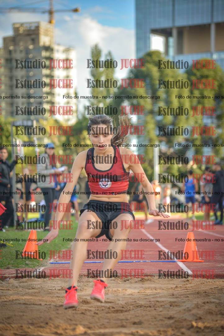 Fotos del salto en largo - mujeres U16