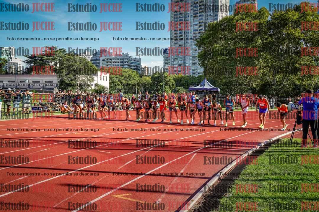 Fotos de los 1500 m llanos de varones