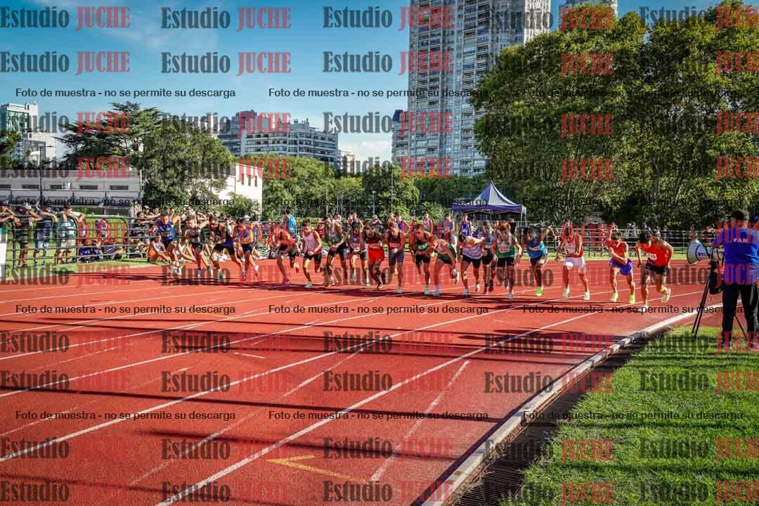 Fotos de los 1500 m llanos de varones