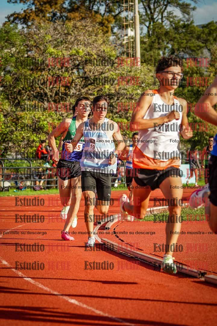 Fotos de los 1500 m llanos de varones