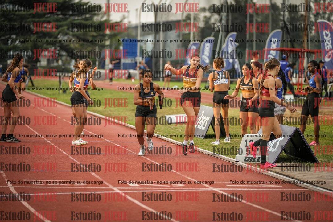 Fotos de las postas 4x400 m llanos de mujeres