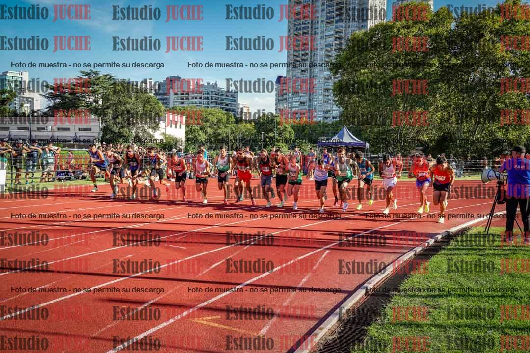 Fotos de los 1500 m llanos de varones