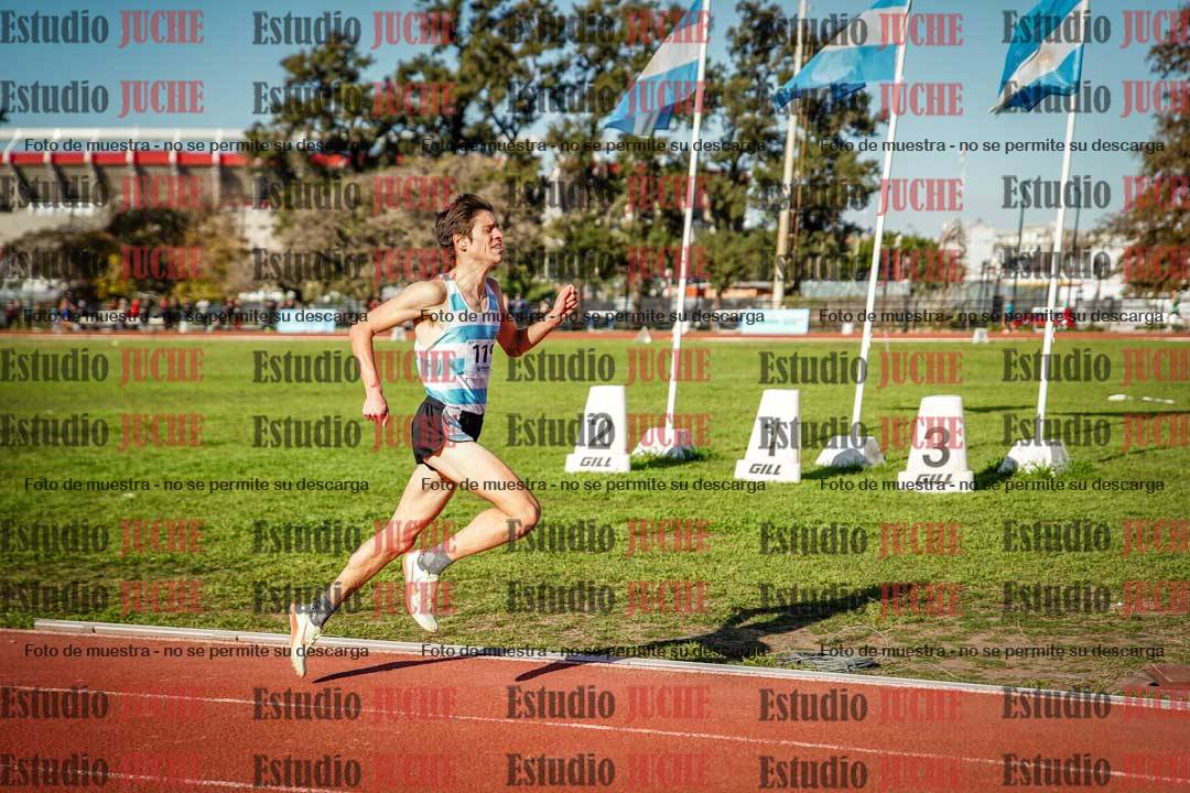 Fotos de los 3000 m llanos de varones