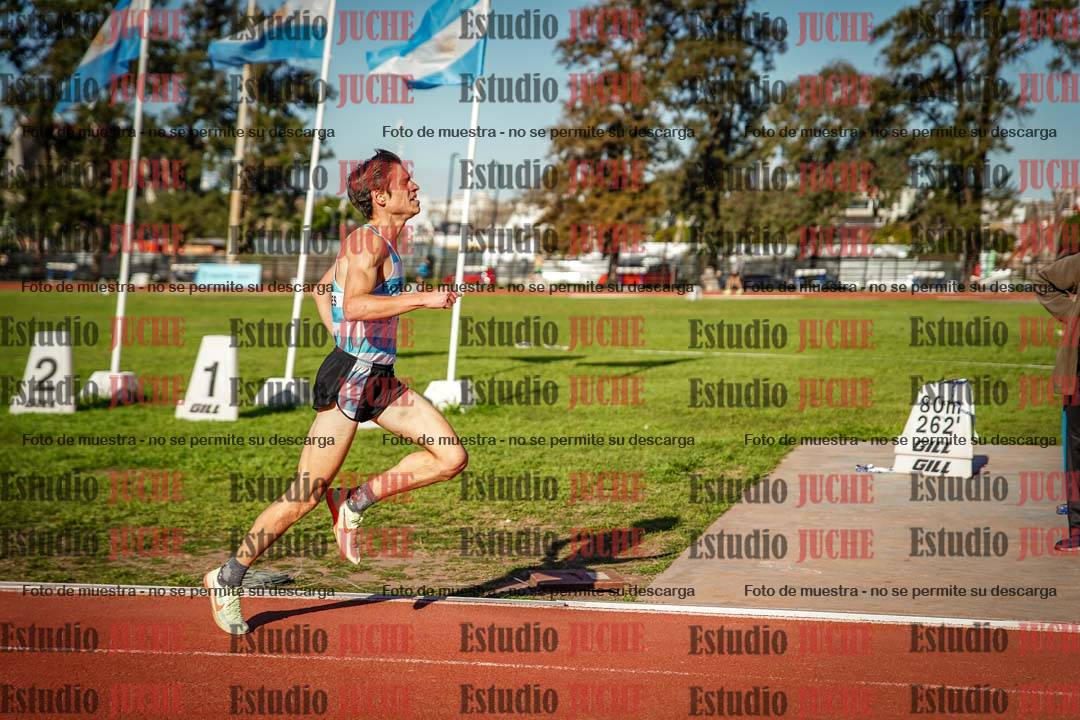 Fotos de los 3000 m llanos de varones