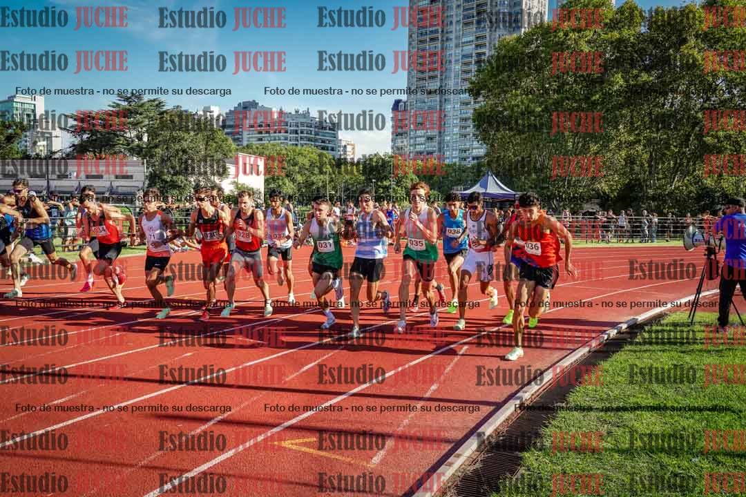 Fotos de los 1500 m llanos de varones