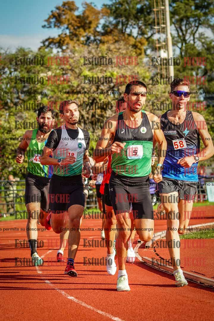 Fotos de los 1500 m llanos de varones