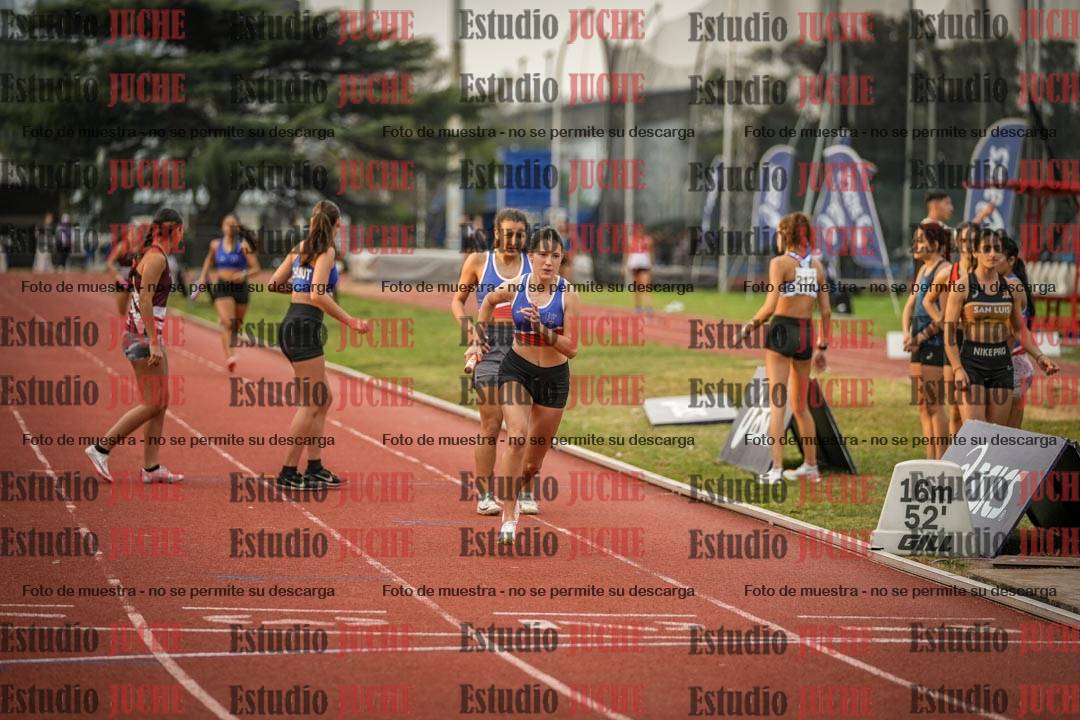 Fotos de las postas 4x400 m llanos de mujeres