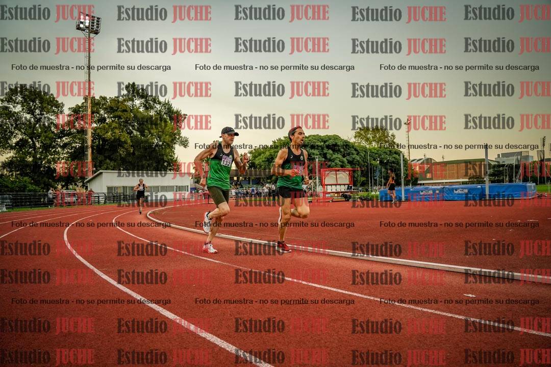 Fotos de los 1500 m llanos de varones