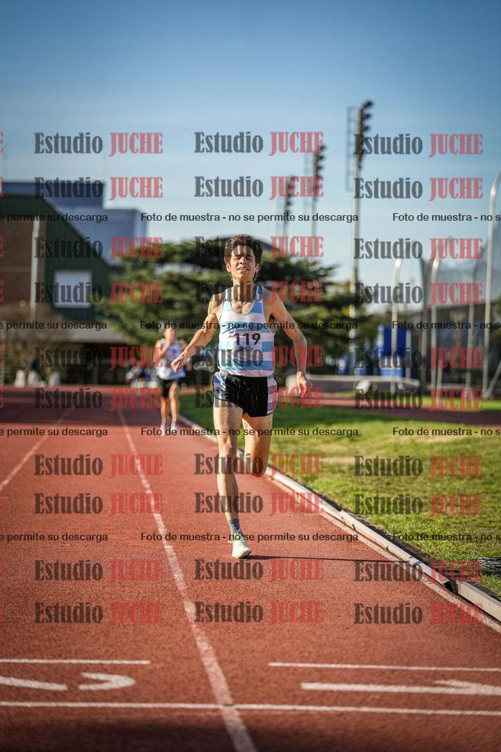 Fotos de los 3000 m llanos de varones
