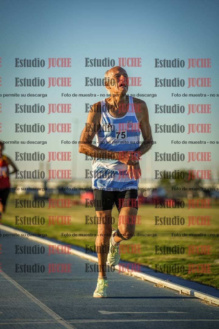 Fotos de los 1500 m llanos de varones