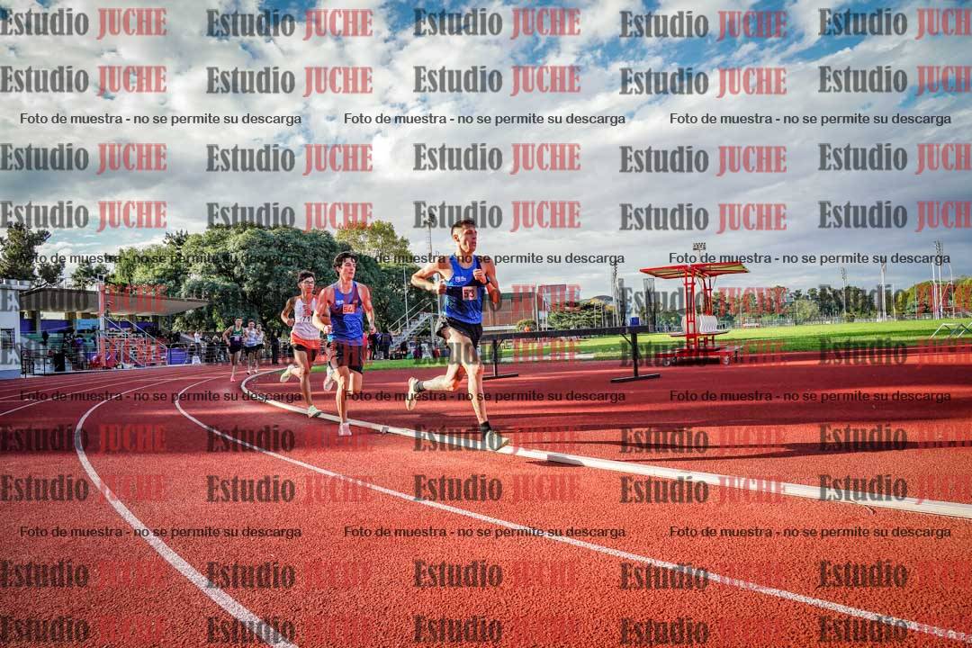 Fotos de los 1500 m llanos de varones