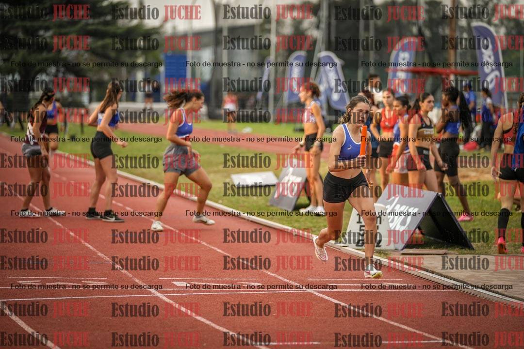 Fotos de las postas 4x400 m llanos de mujeres