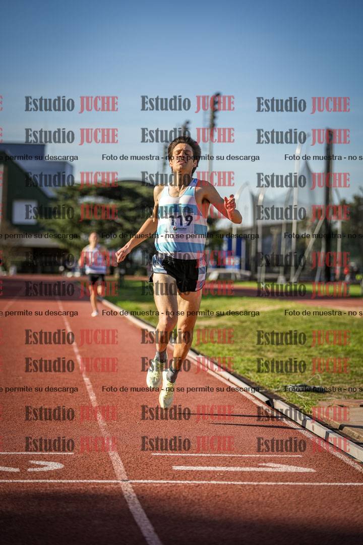 Fotos de los 3000 m llanos de varones