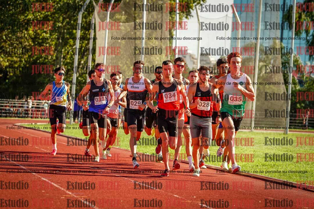Fotos de los 1500 m llanos de varones