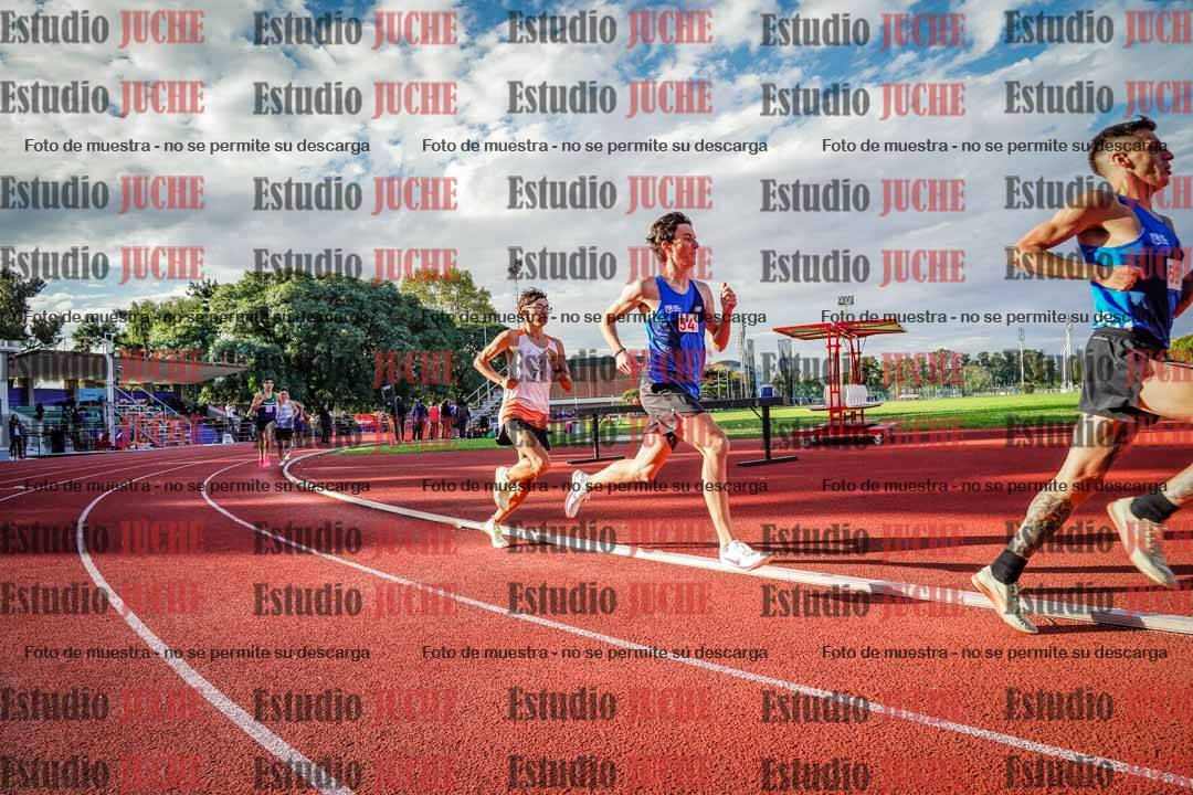 Fotos de los 1500 m llanos de varones