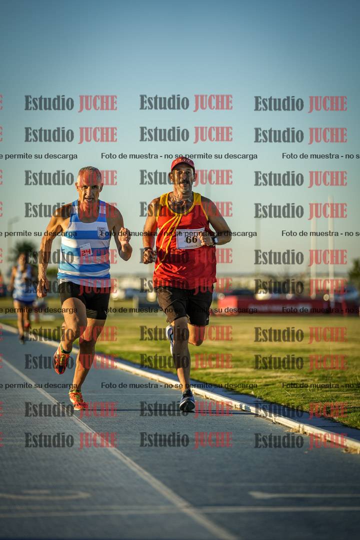 Fotos de los 1500 m llanos de varones