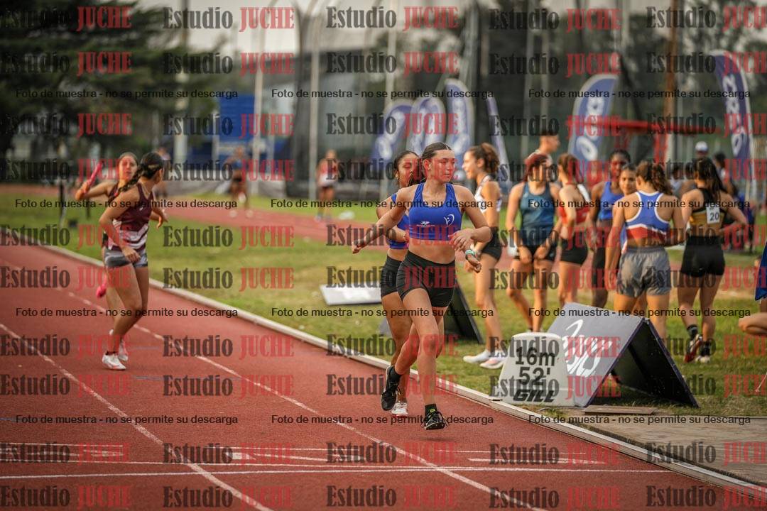 Fotos de las postas 4x400 m llanos de mujeres