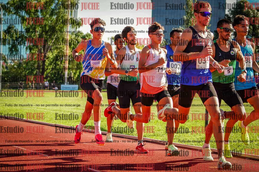 Fotos de los 1500 m llanos de varones