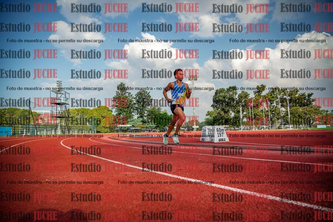 Fotos de los 3000 m llanos de varones