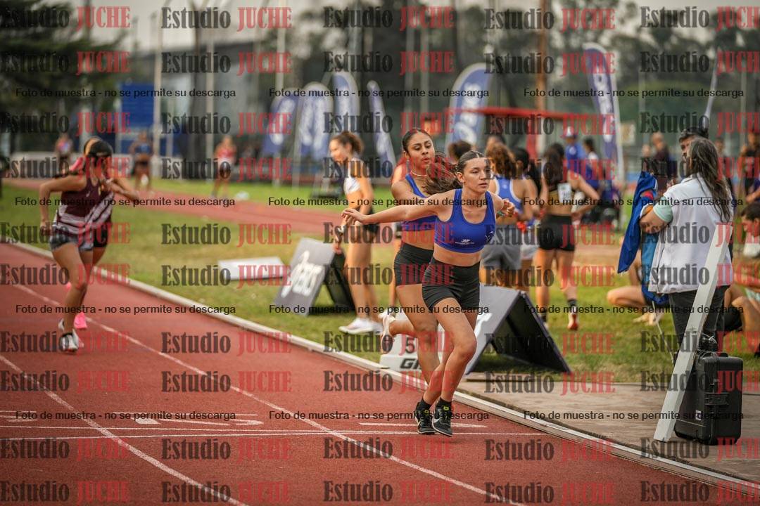 Fotos de las postas 4x400 m llanos de mujeres