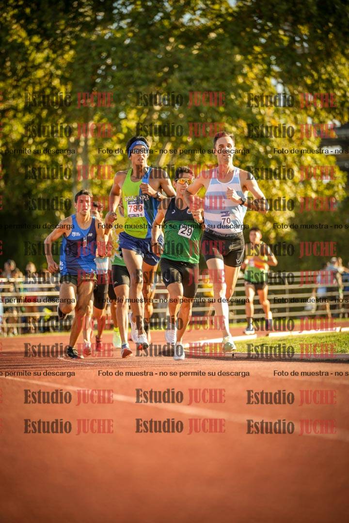 Fotos de los 3000 m llanos de varones