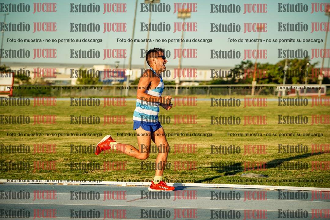 Fotos de los 1500 m llanos de varones