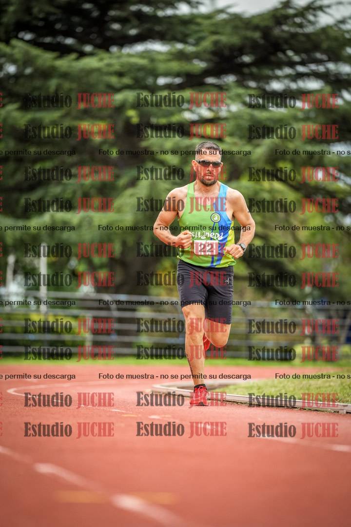 Fotos de los 3000 m llanos de varones
