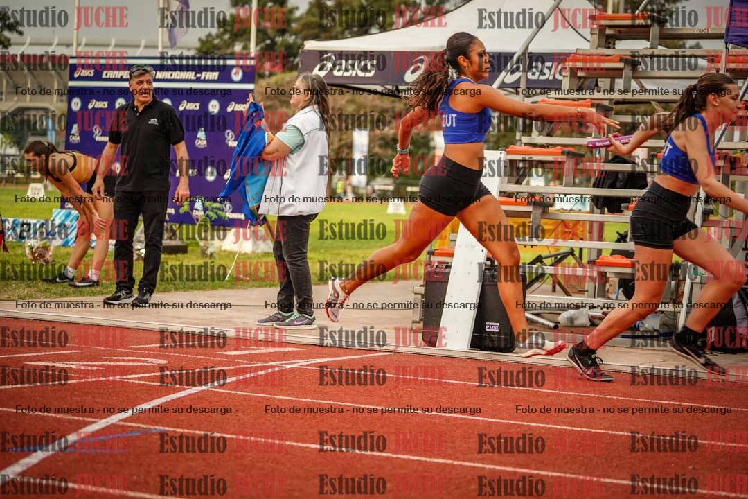 Fotos de las postas 4x400 m llanos de mujeres